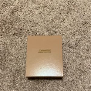 KKW Frangrance essential nudes in Nude Suede 1 Fl Oz